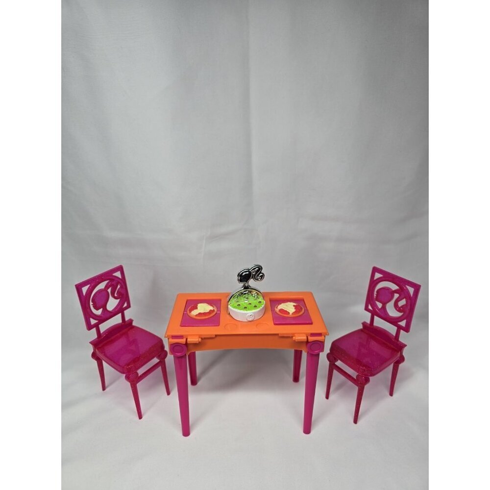 Barbie 2010 Dinner Desert Dining Table With 2 Chairs Pink Orange Mattel